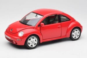 Volkswagen New Beetle Rouge Bburago 1:18 8185108 Métal Moulé