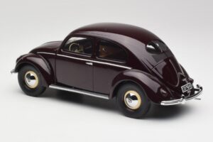 Volkswagen Beetle Ruby Rouge Minichamps 1:18 107054002 Résine — image 5 sur 6