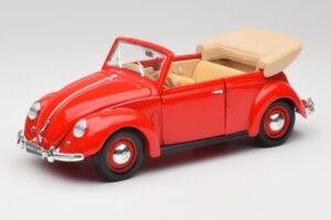 Volkswagen Cabriolet Ruby Rouge Maisto 1:18 32826 Métal Moulé