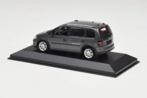 Volkswagen Cross Touran Platinum Gris Minichamps 1:43 400056170 Métal Moulé — image 3 sur 4
