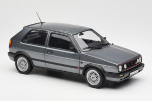 Volkswagen Golf Mk2 GTI Gris Métallique Norev 1:18 188442 Métal Moulé — image 6 sur 8