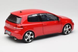 Volkswagen Golf Mk6 GTI Tornado Rouge Norev 1:18 5K3099302Y3D Métal Moulé — image 3 sur 8