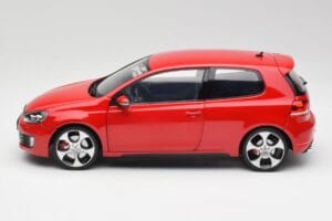Volkswagen Golf Mk6 GTI Tornado Rouge Norev 1:18 5K3099302Y3D Métal Moulé — image 4 sur 8
