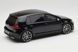 Volkswagen Golf R Mk7 Deep Black Otto 1:18 OT417 Résine — image 2 sur 6