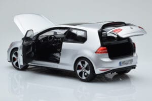 Volkswagen Golf GTI Mk7 Reflex Argent Norev 1:18 188551 Métal Moulé — image 5 sur 8
