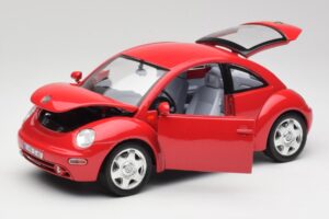 Volkswagen New Beetle Rouge Bburago 1:18 3342 Métal Moulé — image 2 sur 8