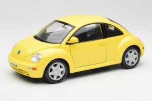 Volkswagen New Beetle Jaune Maisto 1:18 37800-M4 Métal Moulé