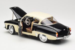 Wartburg 311 Coupé Noir & Beige Revell 1:18 8419 Métal Moulé — image 5 sur 8