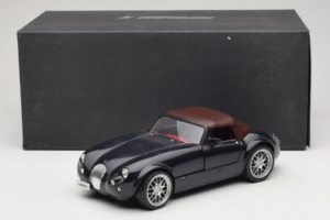 Wiesmann Roadster MF Carbon Black Revell 1:18 WIESMANN001 Métal Moulé — image 9 sur 9