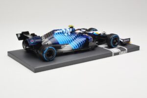 Williams Racing Mercedes FW43B #6 N. Latifi Belgian GP 2021 Minichamps 1:18 117211306 Métal Moulé — image 3 sur 6