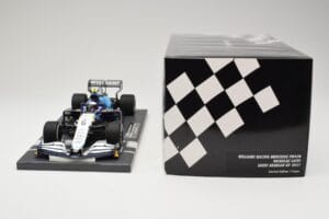 Williams Racing Mercedes FW43B #6 N. Latifi Saudi Arabian GP 2021 Minichamps 1:18 117212206 Métal Moulé — image 6 sur 6