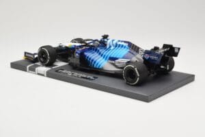 Williams Racing Mercedes FW43B #63 G. Russell Saudi Arabian GP 2021 Minichamps 1:18 117212263 Métal Moulé — image 5 sur 6