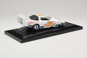 Winston Drag Racing Club of America Fun Car 1999 Racing Collectables 1:24 F002 Métal Moulé — image 3 sur 7
