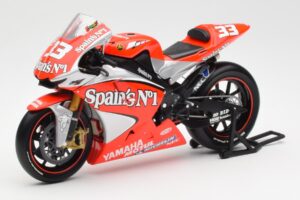 Yamaha YZR-M1 Gauloises Fortuna Yamaha #7 C. Checa MotoGP 2004 Minichamps 1:12 122043007 Métal Moulé — image 2 sur 6