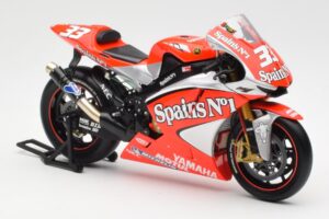 Yamaha YZR-M1 Gauloises Fortuna Yamaha #7 C. Checa MotoGP 2004 Minichamps 1:12 122043007 Métal Moulé — image 4 sur 6