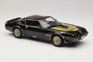 Pontiac Firebird Trans Am Kill Bill Movie Greenlight 1:18 12951 Métal Moulé — image 4 sur 6