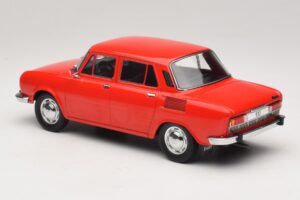 Skoda 100 Rouge MCG 1:18 MCG18783 Métal Moulé — image 4 sur 6