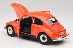 Volkswagen Beetle Orange Gremlins Movie Greenlight 1:18 12985 Métal Moulé — image 5 sur 8