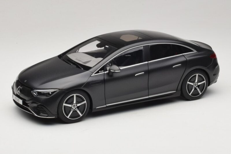 Mercedes EQE V295 Graphite Grey Magno NZG 1:18 B66961108 Métal Moulé