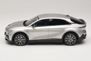 Alpine A390 GT Argent Mercure Otto 1:18 OT1318 Résine — image 3 sur 6
