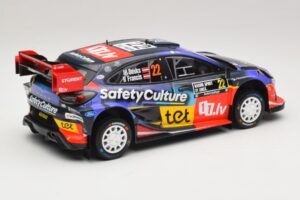 Ford Puma Rally1 #22 M. Sesks / R. Francis Rally Sweden 2025 IXO 1:18 18RMC240 Métal Moulé — image 2 sur 6