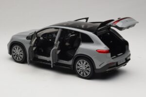 Mercedes EQS SUV X296 Manufaktur Alpine Grey NZG 1:18 B66960591 Métal Moulé — image 5 sur 8