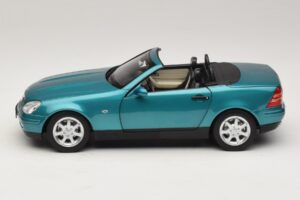 Mercedes SLK R170 Vivianite Green Norev 1:18 183021 Métal Moulé — image 6 sur 10