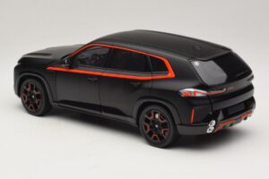 BMW XM G09 Matt Black Minichamps 1:18 110023301 Métal Moulé — image 7 sur 8