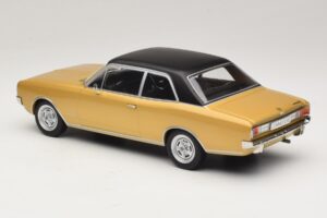 Opel Commodore A Beige MCG 1:18 MCG18559 Métal Moulé — image 5 sur 6