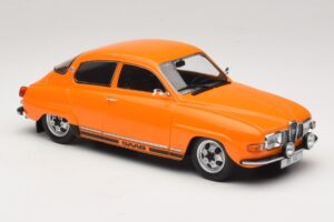 Saab 96 V4 Orange MCG 1:18 MCG18654 Métal Moulé — image 4 sur 6