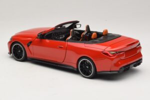 BMW M4 G83 Cabriolet Red Metallic Minichamps 1:18 110021030 Métal Moulé — image 7 sur 8