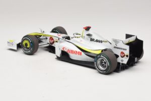Brawn GP BGP001 #22 J. Button Singapore GP 2009 Minichamps 1:18 180090222 Résine — image 5 sur 7