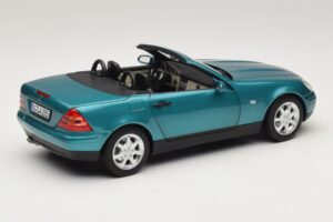 Mercedes SLK R170 Vivianite Green Norev 1:18 183021 Métal Moulé — image 4 sur 10