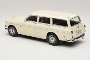 Volvo Amazon Break Pearl White Norev 1:18 188750 Métal Moulé — image 5 sur 6