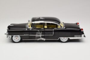 Cadillac Fleetwood Series 60 The Godfather Greenlight 1:18 12949 Métal Moulé — image 3 sur 6