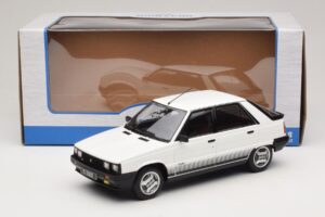 Renault 11 Turbo Blanc MCG 1:18 MCG18589 Métal Moulé — image 6 sur 6