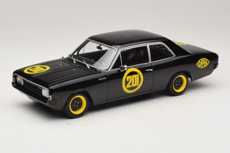 Opel Rekord C #201 Black Widow MCG 1:18 MCG18560 Métal Moulé
