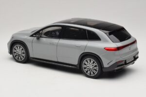 Mercedes EQS SUV X296 Manufaktur Alpine Grey NZG 1:18 B66960591 Métal Moulé — image 7 sur 8