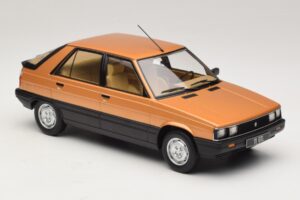 Renault 11 GTL Or MCG 1:18 MCG18590 Métal Moulé — image 4 sur 6