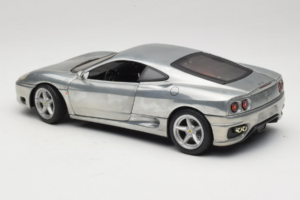 Ferrari 360 Modena Argent Chromé Hot Wheels 1:18 27774 Métal Moulé — image 7 sur 8