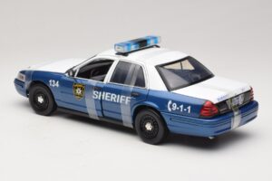 Ford Crown Victoria Police Interceptor The Walking Dead Greenlight 1:18 12957 Métal Moulé — image 5 sur 6
