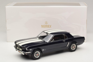 Ford Mustang Nightmist Blue Norev 1:18 182805 Métal Moulé — image 6 sur 6