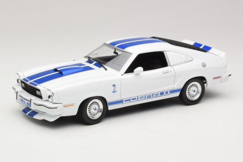 Ford Mustang II Cobra II Charlie's Angels Movie Greenlight 1:18 12880 Métal Moulé
