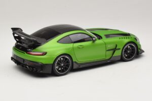 Mercedes AMG GT Black Series C190 Matt Green Metallic Minichamps 1:18 110032022 Métal Moulé — image 3 sur 8
