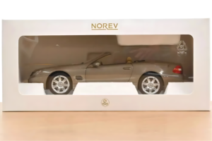 Mercedes SL500 R230 Travertine Beige Norev 1:18 183843 Métal Moulé — image 2 sur 2