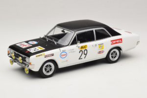 Opel Commodore A #29 J-L. Clarr / J-P. Peyroux Tour de France Automobile 1971 MCG 1:18 MCG18562R Métal Moulé
