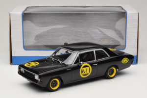 Opel Rekord C #201 Black Widow MCG 1:18 MCG18560 Métal Moulé — image 6 sur 6