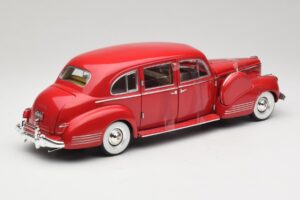 Packard Super Eight One-Eighty Rouge Greenlight 1:18 12971 Métal Moulé — image 2 sur 6