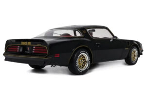 Pontiac Firebird Trans Am Starlight Black Otto 1:12 G098 Résine — image 2 sur 5