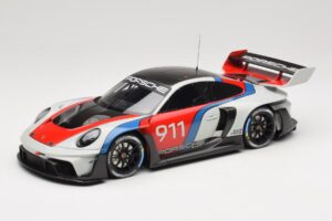 Porsche 911 992 GT3 R Rennsport GT Spirit 1:18 Porsche 911 992 GT3 R Rennsport GT Spirit 1:18 GT495 Résine